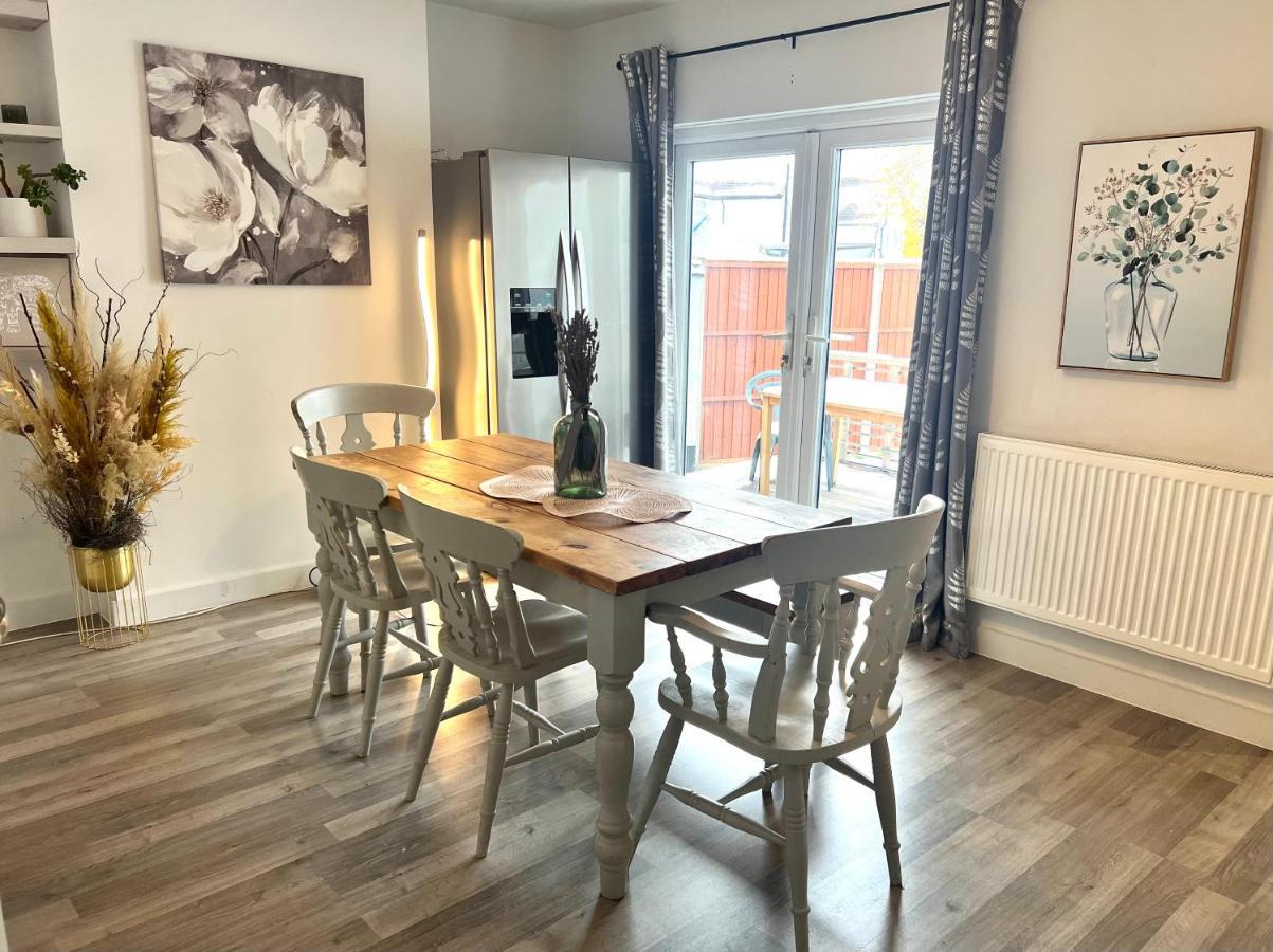 Lovely Single Room London Exteriör bild